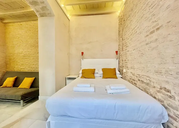 Click Triana - Patio Privado